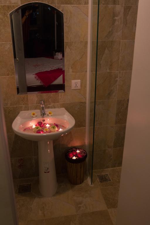 Richly Boutique Hotel Phnom Penh Room photo