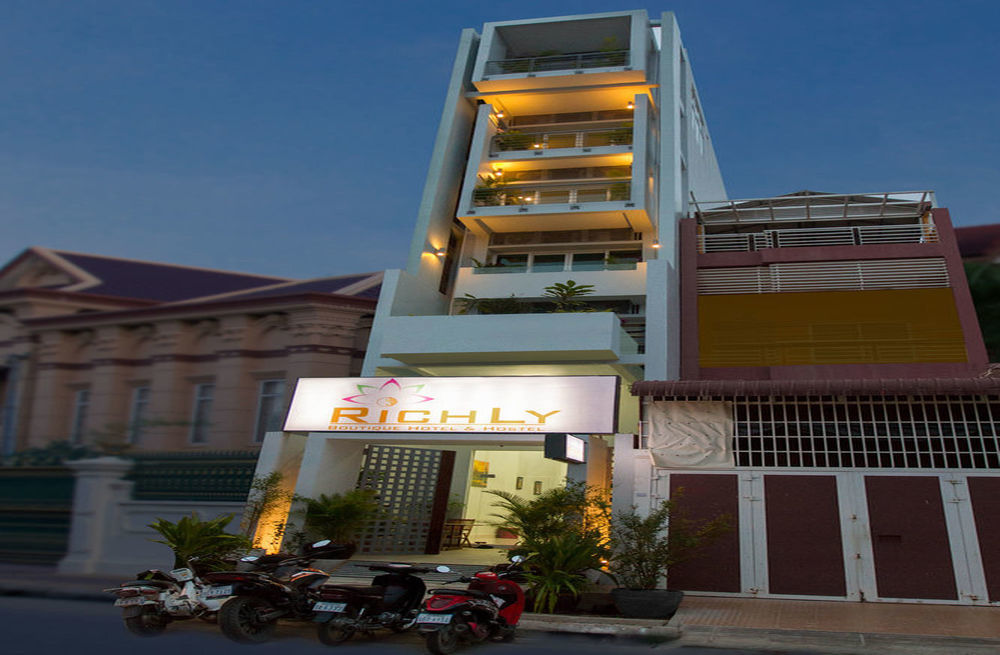 Richly Boutique Hotel Phnom Penh Exterior photo